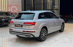 اودي Q7